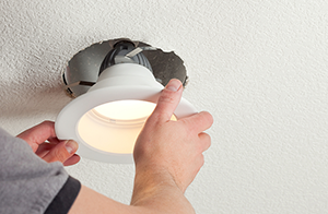 固定式燈具安全標(biāo)準(zhǔn)IEC 60598-2-1:2020更新說明