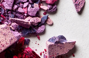 國家藥監局發布首批化妝品新原料批準使用的公告