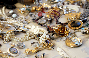 觸目驚心！奢華的珠寶首飾背后盡是有毒有害物質！