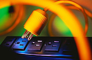 GB 1002-2024新國(guó)標(biāo)解讀：?jiǎn)蜗嗖孱^的帶電插銷是否強(qiáng)制要求施加絕緣護(hù)套？