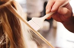 染發(fā)、燙發(fā)和防曬 - 中檢院發(fā)布多項(xiàng)化妝品技術(shù)指導(dǎo)原則（征求意見(jiàn)稿）